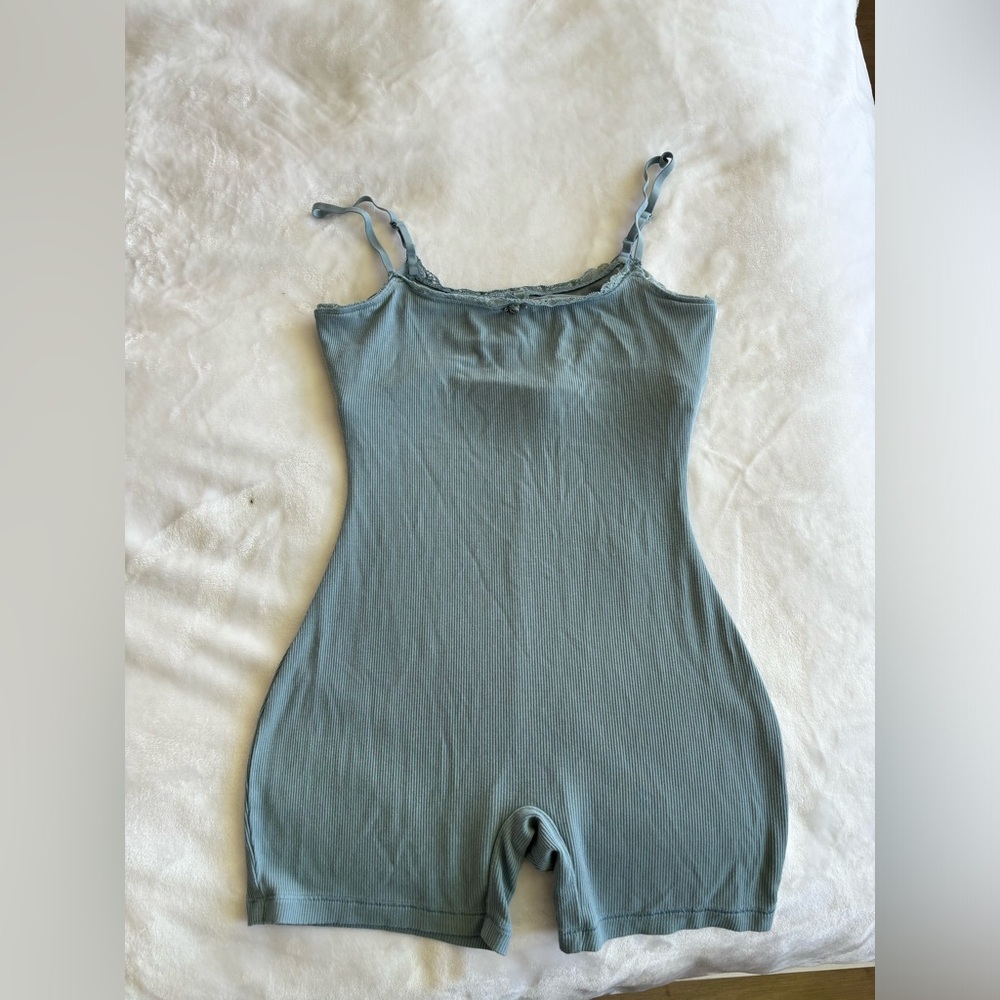 Skims romper